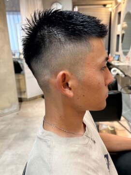 ザ マイル(The mile) アップバング*フェード*メンズカットアッシュブラック