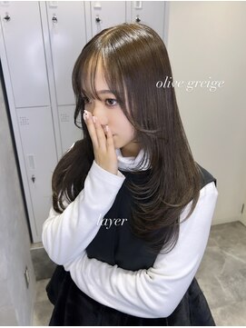 ジゼル 梅田(GiseL) ざくざくレイヤー、オリーブグレージュ