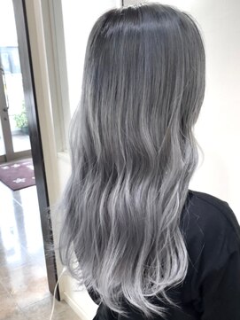 フィールルーチェ(Feel luce) シャドールーツシルバー