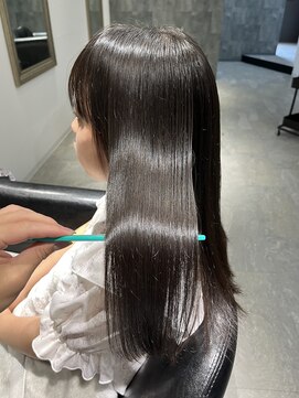 グレア(Glare) 髪質改善トリートメント