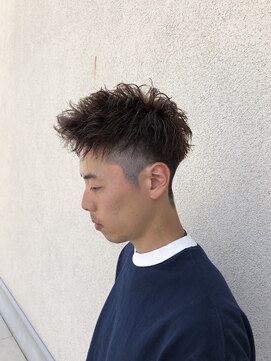 ゴットラトゥール(GOTTO LATOUR) アップバング/メンズパーマ/メンズショート/ツイストパーマ/