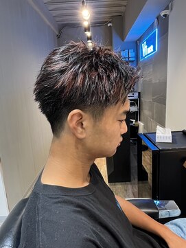 ヴィ 大宮(Vii) ダークアッシュ/カルマパーマ/アッシュブラック[メンズ/大宮]