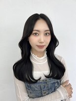 ラクシア(LucxiA)&nbsp;韓国カット/韓国ヘア/レイヤーカット/暗髪/透明感カラー