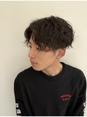 刈り上げ 前下りセンターパート スパイラルパーマ