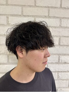 アッシュ 稲田堤店(Ash) メンズ × 波巻きパーマ × 清潔感ショート