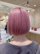 ピクチャー(PICTURE)&nbsp;ピンク/ダブルカラー/ブリーチ/カットカラー/ボブ/髪質改善