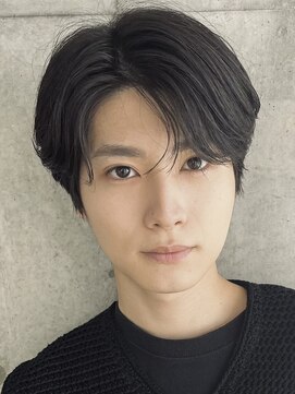 フィフス(fifth) 原宿毛流れセンターパートニュアンスパーマビジネスヘア刈り上げ