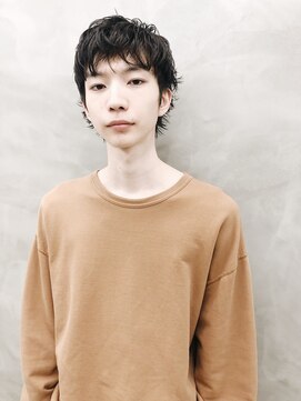 ソーコ 渋谷(SOCO) 黒髪ショートカットメンズショートメンズマッシュセンターパート