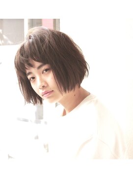 ヘアースパパズ(hairspaPAZ) 重めな毛先がオシャレ♪ブラントショートボブ【hairspa PAZ】