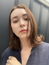 ディフィーアトリエ(defi atelier)&nbsp;ヌーディーベージュ/前髪なしショート/センター分けボブ♪