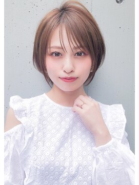 トゥーナ 表参道(tona) 【to/na】宮崎えりな 20代30代40代オリーブカラー小顔ボブ