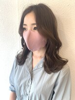 クマ(kuma.)&nbsp;大人韓国/ミディアムヘア/ゆるウェーブ