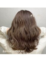 ワット 新宿店&nbsp;新宿髪質改善韓国インナーカラー学割U24レイヤーメンズ白髪染め