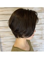 マーガレット(Margaret)&nbsp;大人女性前下がりショート