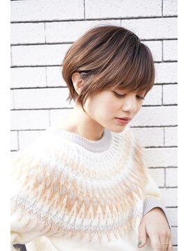 ロンドポレール 北千住(Lond polaire) 【米倉かずひさ】ショートボブ　ペールベージュ