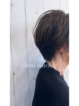 ウミマチ(umi machi) umi machi グレイヘアーハイライト（short）　2023/4/13