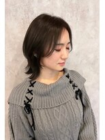 ラキ(laki) 小顔ボブルフ×ダークグレージュ