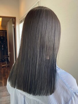 ミルヘアデザイン(mil hair design) ダブルカラーブルーアッシュカラーケアブリーチレイヤーカット