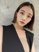 リアル海外ヘアを発信。何故ならグローバルサロンだから。人気のショートハイライト/色気のあるロングヘア