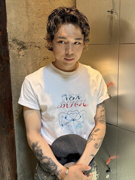 リリック(LYLICK) 癖毛は最強の天然パーマ！癖毛活かしカット