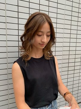 ラルテ(L'arte) ミディアムブラウンヘアー