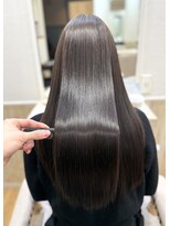 フルブルーム 東林間(fullbloom)&nbsp;レイヤーカット髪質改善トリートメントハッシュカット