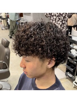 ダズルヘアーエイチ(DAZZLE hair H) プードルパーマ