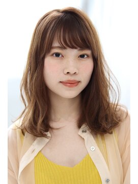 ビューティーアンドフリーハコ(Beauty&Free HACO) 透明感フォギーベージュ×大人抜け感ミディ