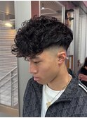 スペインカールラウンドマッシュフェザーパーマメンズパーマ眉毛
