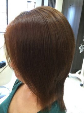 ティオ コルテ(tio Corte) ミディアムウルフスタイル