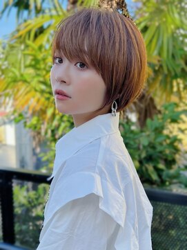 ザシー オモテサンドウ(The C) 大人かわいい小顔ショートボブショートヘア20代30代40代表参道