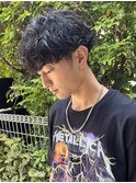 ツイスト波巻きスパイラルパーマツーブロックメンズマッシュ韓国