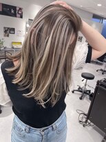 キング 枚方店(K!ng)&nbsp;【枚方、高槻、梅田】ホワイトハイライト