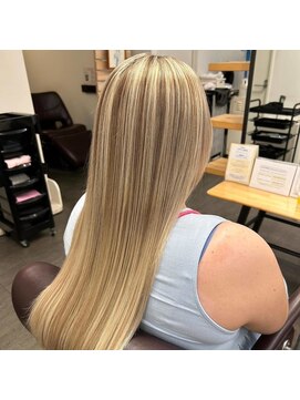 コックニー ヘアーアンドビューティー(COCKNEY HAIR BEAUTY) ハイライト