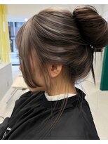 エム(M) ハイライトグレージュカラー/ブリーチデザインカラー大阪淀屋橋