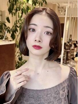 ルル 表参道(lulu.) 黒髪/ボブウルフ/ネビージュ/小顔/ワンレン