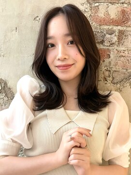 アフロート ルヴア(AFLOAT RUVUA) AFLOAT RUVUA【伊藤 潤】レイヤーカット/前髪なし/くびれヘア