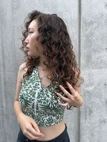 カー(KAH)&nbsp;カーリーヘア