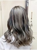 【バレイヤージュ/シルバーグレー/デザインカラー】池袋美容室