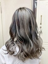 エターナルバイマティーナ(Eternal by MATINA)&nbsp;【バレイヤージュ/シルバーグレー/デザインカラー】池袋美容室