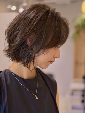 リア 自由が丘(REA) 【シンプルに】品＋トレンドのレイヤーで、レイヤーボブ