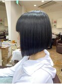 前下がりボブ