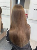ブラウンベージュ