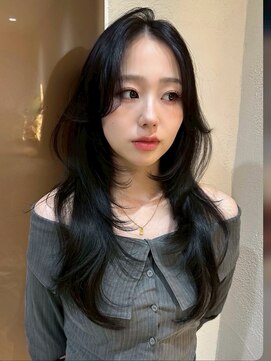 サイン 渋谷(SIGN) お洒落なレイヤーカットハッシュカットレイヤーボブ渋谷