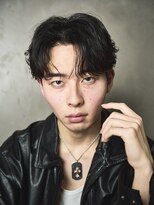 オーバル ジングウマエ(OVARL jingumae)&nbsp;ナチュラルフェザーパーマセンターパート
