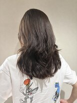 ピリ(pili)&nbsp;地毛風透明感カラー×ナチュラルロング