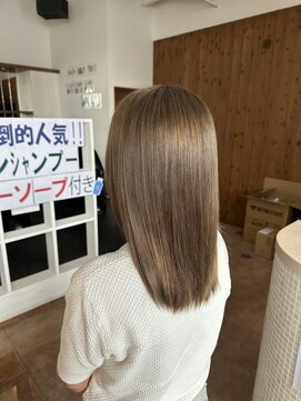 ウェルズ グランデ 奈良店(Well's GRANDE) ベージュブラウンの艶ミディアム