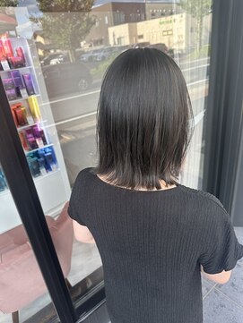 ガレリアエレガンテ 各務原店(GALLARIA Elegante) 寒色系カラー