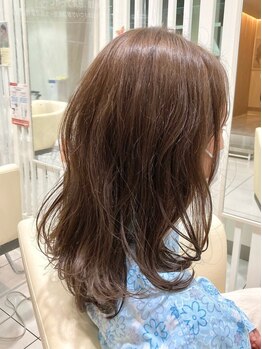 ゼル 南浦和店(ZELE)の写真/髪が伸びても綺麗をキープ♪再現性の高いカット技術で創る、あなただけの似合わせカットをご提供。
