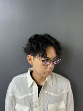 グリーディーフォックス 三軒茶屋(GreedyFOX) 波巻き/マッシュパーマ/ウルフ/ハイライト<理容室>